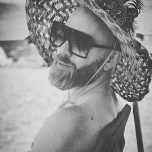 Meet your Posher, Jon michael